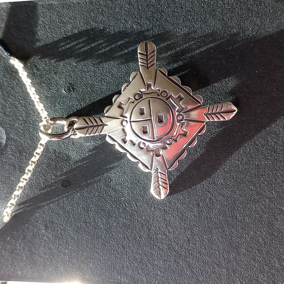 Native American Sterling Silver Sunface Zia Pendant Necklace - Picture 15 of 15